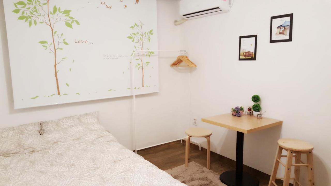Hongdae Mainstreet Two Room House Seoul Bagian luar foto