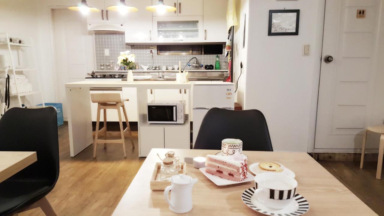 Hongdae Mainstreet Two Room House Seoul Bagian luar foto